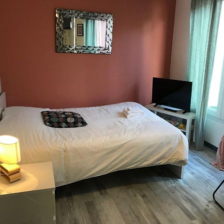 Trankil'Apparts Centre Saint-Quentin  Ngoại thất bức ảnh